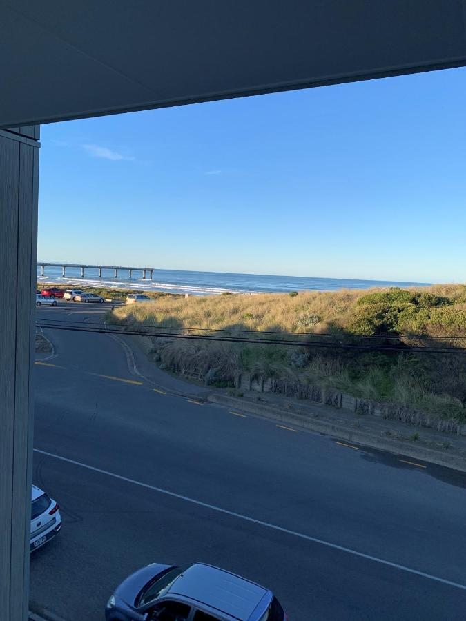 Beachfront Haven Christchurch Eksteriør billede